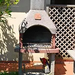 Mimosa - Aria Condizionata, Giardino, Biciclette E Posti Auto Coperti *