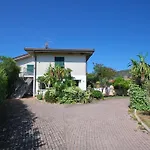 Mimosa - Aria Condizionata, Giardino, Biciclette E Posti Auto Coperti 公寓 *