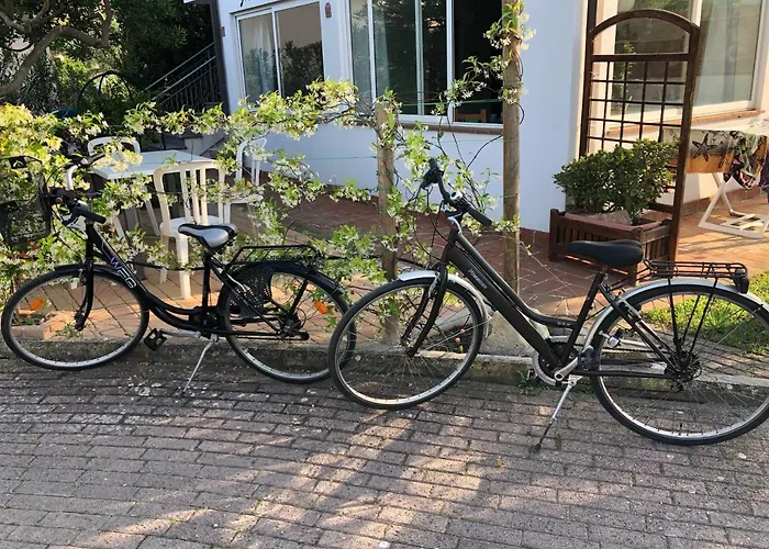 Lejlighed Mimosa - Aria Condizionata, Giardino, Biciclette E Posti Auto Coperti Marina di Campo