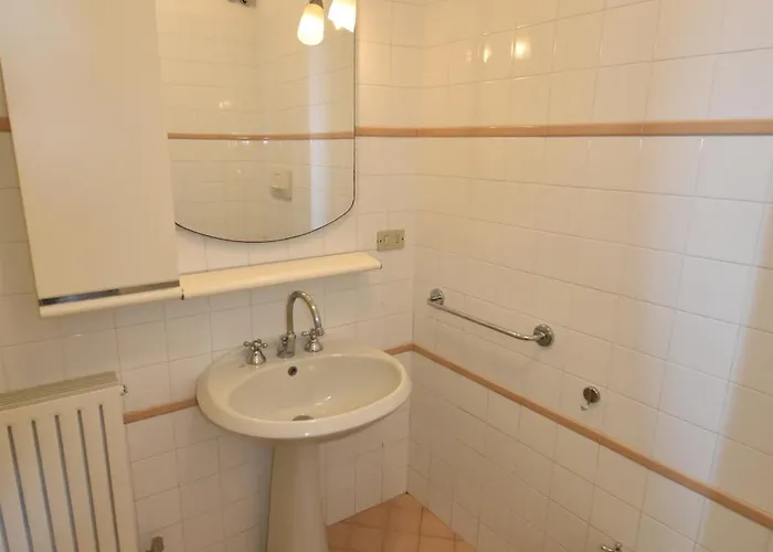 Mimosa - Aria Condizionata, Giardino, Biciclette E Posti Auto Coperti