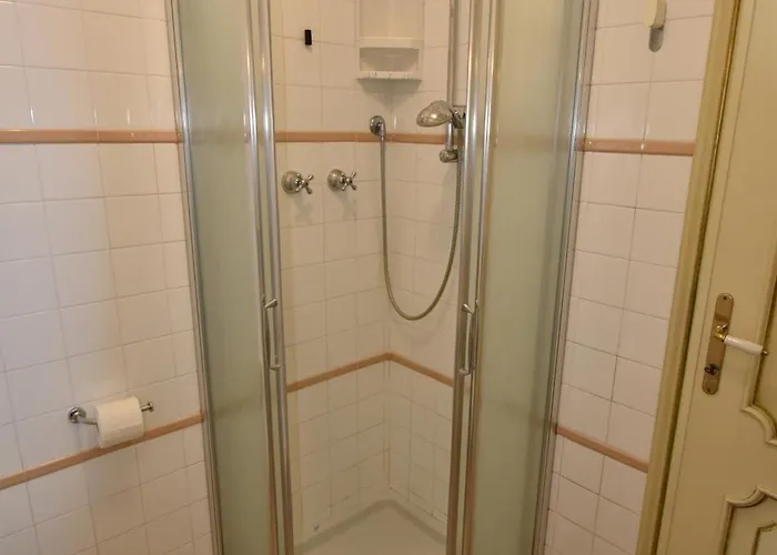 Appartement Mimosa - Aria Condizionata, Giardino, Biciclette E Posti Auto Coperti