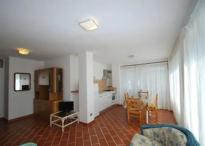 Mimosa - Aria Condizionata, Giardino, Biciclette E Posti Auto Coperti Appartement Marina di Campo