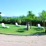 Mimosa - Aria Condizionata, Giardino, Biciclette E Posti Auto Coperti 아파트