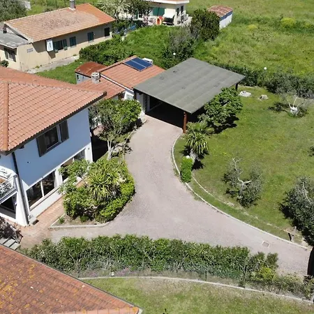 Apartament Mimosa - Aria Condizionata, Giardino, Biciclette E Posti Auto Coperti