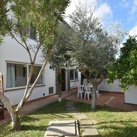 Mimosa - Aria Condizionata, Giardino, Biciclette E Posti Auto Coperti