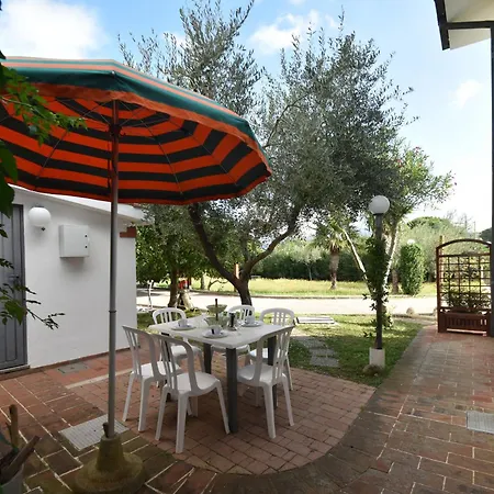 Appartement Mimosa - Aria Condizionata, Giardino, Biciclette E Posti Auto Coperti Marina di Campo