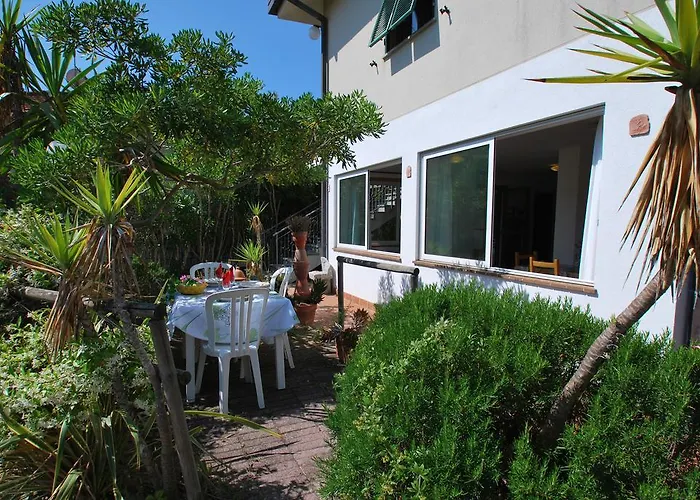 Διαμέρισμα Mimosa - Aria Condizionata, Giardino, Biciclette E Posti Auto Coperti *