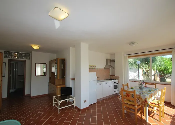 Mimosa - Aria Condizionata, Giardino, Biciclette E Posti Auto Coperti Marina di Campo