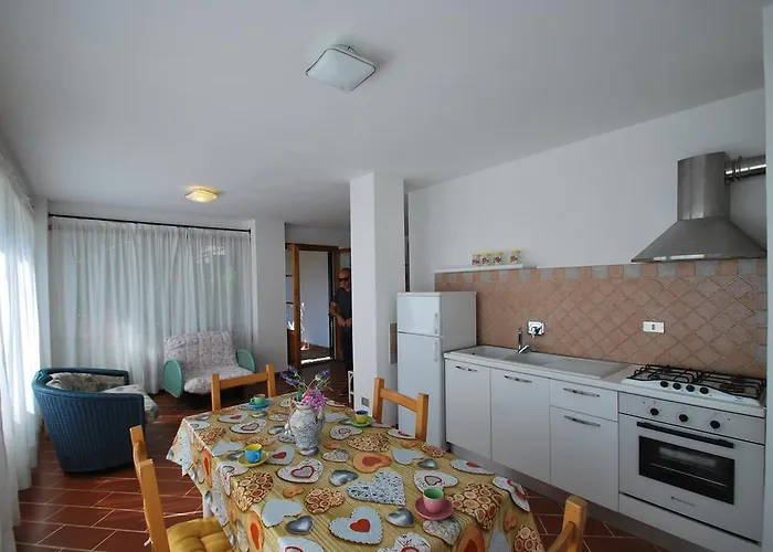 Mimosa - Aria Condizionata, Giardino, Biciclette E Posti Auto Coperti Marina di Campo