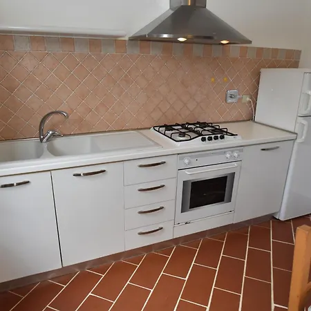 Lejlighed Mimosa - Aria Condizionata, Giardino, Biciclette E Posti Auto Coperti Marina di Campo