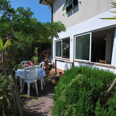 Lejlighed Mimosa - Aria Condizionata, Giardino, Biciclette E Posti Auto Coperti *