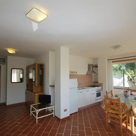 Mimosa - Aria Condizionata, Giardino, Biciclette E Posti Auto Coperti Marina di Campo