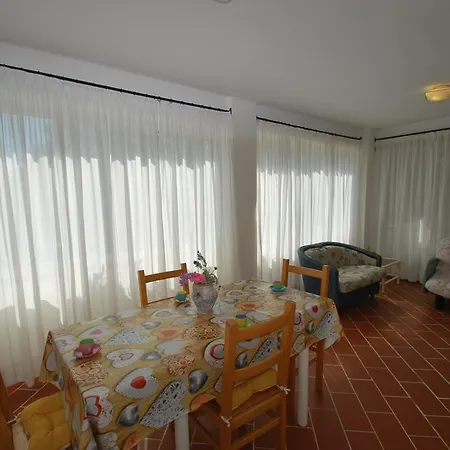 Mimosa - Aria Condizionata, Giardino, Biciclette E Posti Auto Coperti Lejlighed *